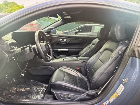 Used 2024 Ford Mustang GT Premium RWD image 7