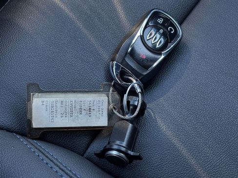 Used 2025 Buick Envista Sport Touring image 22