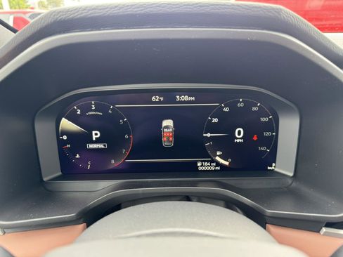 New 2025 Mitsubishi Outlander SEL image 21