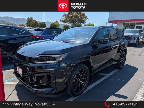 Used 2026 Toyota RAV4 AWD Plug-in Hybrid image 1