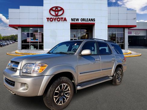 Used 2005 Toyota Sequoia Limited image 1