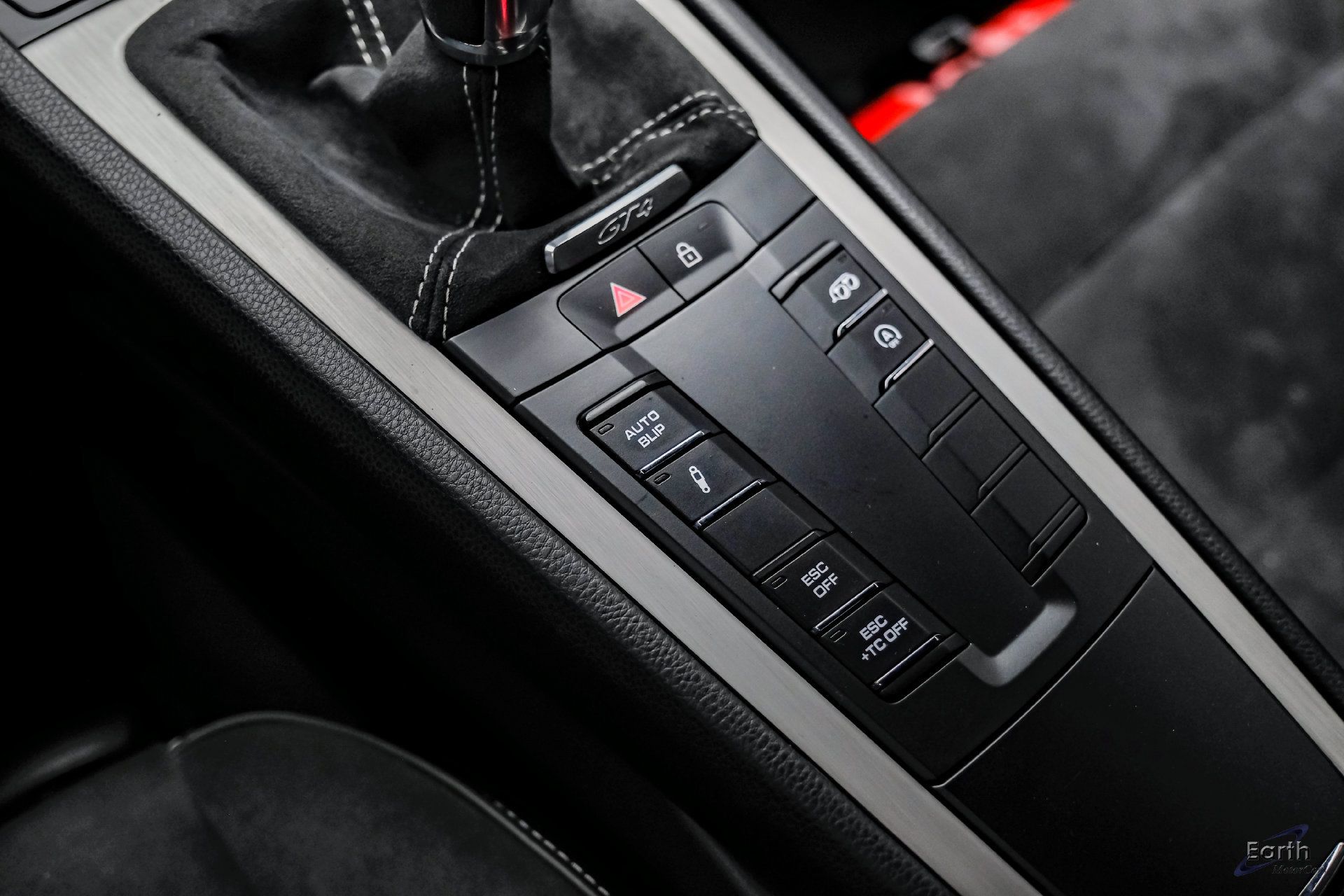 Used 2020 Porsche 718 Cayman GT4 RWD image 65