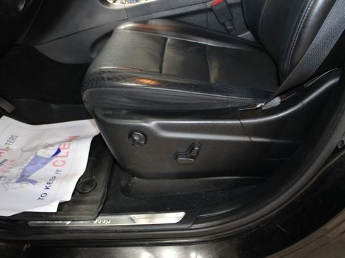 Used 2021 Jeep Grand Cherokee Limited w/ Luxury Group II image 21