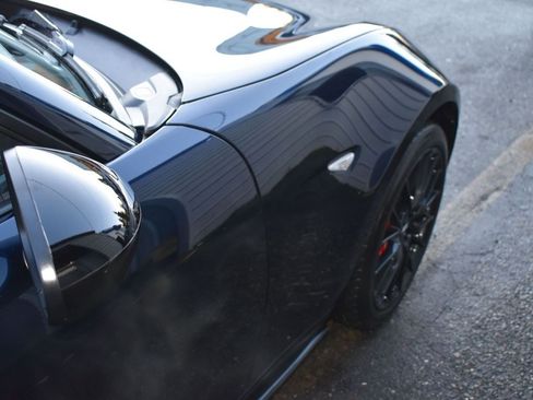 Used 2022 MAZDA MX-5 Miata Club w/ Interior Package image 8