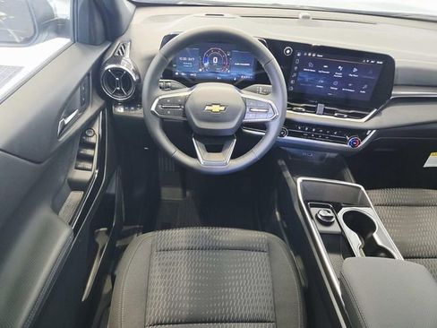 New 2026 Chevrolet Equinox LT w/ Safety and Technology Package image 7