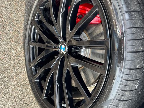 Used 2025 BMW X6 M60i image 29