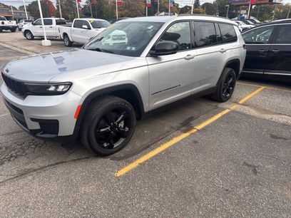 Used 2023 Jeep Grand Cherokee L Altitude