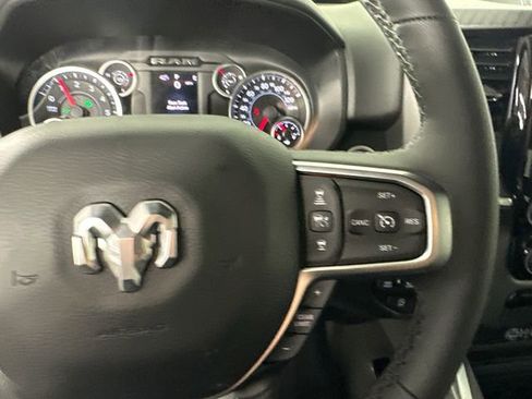 New 2026 RAM 1500 4x4 Crew Cab image 27