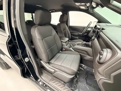 Certified 2023 Chevrolet Colorado Trail Boss w/ Technology Package image 29