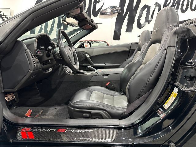 Used 2010 Chevrolet Corvette Grand Sport w/ Preferred Equipment Group RWD image 10