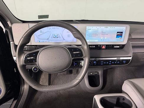 Used 2024 Hyundai Ioniq 5 Limited AWD/4WD image 14
