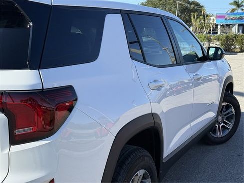 Used 2025 GMC Terrain Elevation image 8