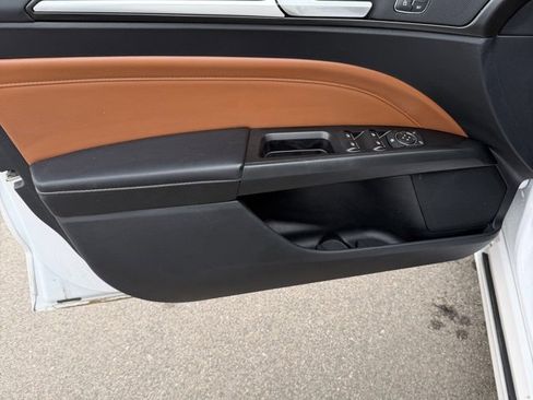 Used 2020 Ford Fusion Titanium image 12