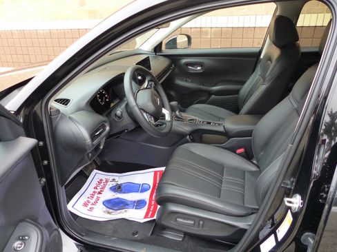 Used 2026 Honda HR-V EX-L image 22