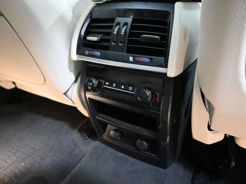 Used 2015 BMW X5 xDrive50i image 21