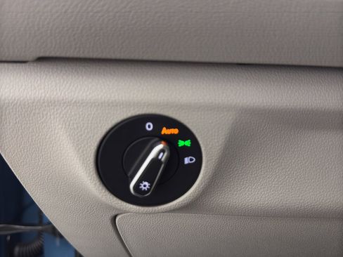 New 2025 Volkswagen Jetta S image 12