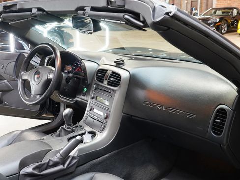 Used 2007 Chevrolet Corvette Coupe w/ Preferred Equipment Group RWD image 49