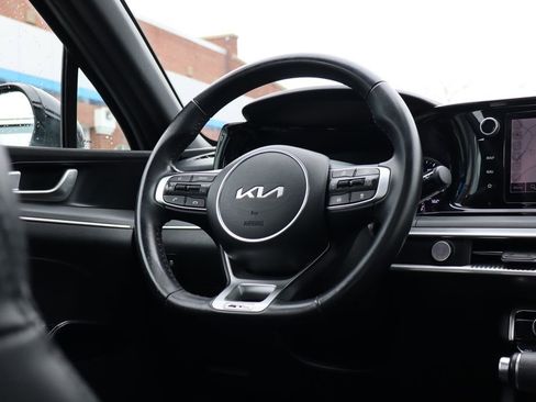 Used 2024 Kia K5 GT-Line image 41
