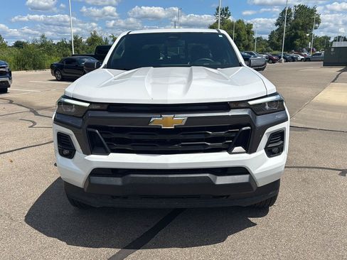 Used 2026 Chevrolet Colorado LT w/ LT Convenience Package AWD/4WD image 8