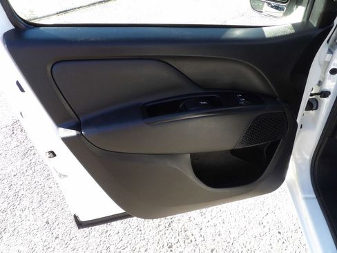 Used 2019 RAM ProMaster City Tradesman SLT image 11