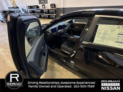 New 2026 Nissan Sentra SR w/ SR All Weather Package image 5