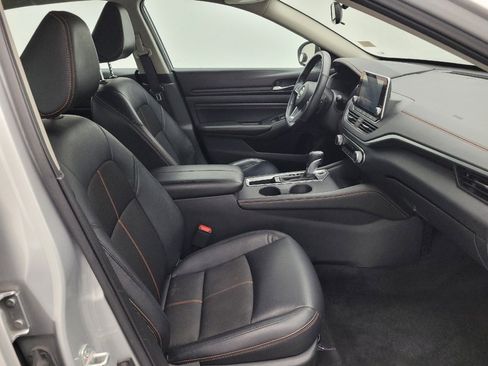 Used 2021 Nissan Altima 2.5 SR FWD image 21