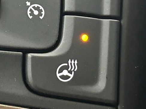 Used 2023 Chevrolet Silverado 2500 High Country w/ Z71 Off-Road Package image 8