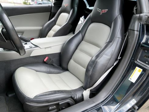Used 2007 Chevrolet Corvette Convertible w/ Preferred Equipment Group RWD image 6
