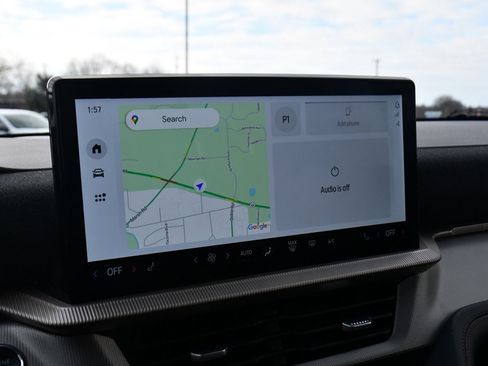 Used 2025 Ford Explorer Active image 27