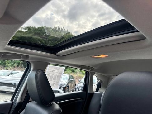 Used 2019 Honda Fit EX-L image 39