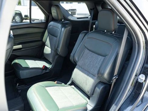 Used 2022 Ford Explorer Timberline image 14