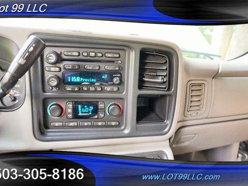 Used 2004 GMC Sierra 2500 SLT w/ Heavy-Duty Power Package AWD/4WD image 21