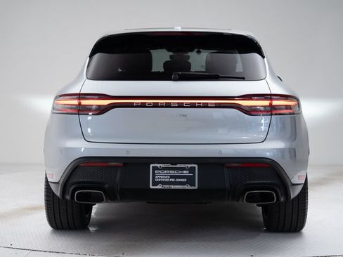 Certified 2026 Porsche Macan AWD/4WD image 34