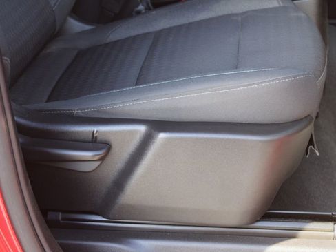 Used 2023 Chevrolet Silverado 1500 LT image 21