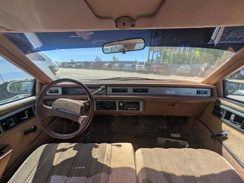 Used 1988 Buick Le Sabre Custom FWD image 31