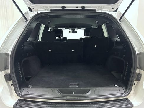 Used 2014 Jeep Grand Cherokee Laredo w/ Quick Order Package 23E image 21