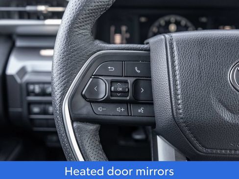 Certified 2025 Toyota Tacoma SR5 AWD/4WD image 21