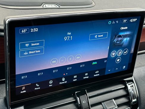 Used 2022 Lincoln Navigator Reserve image 27