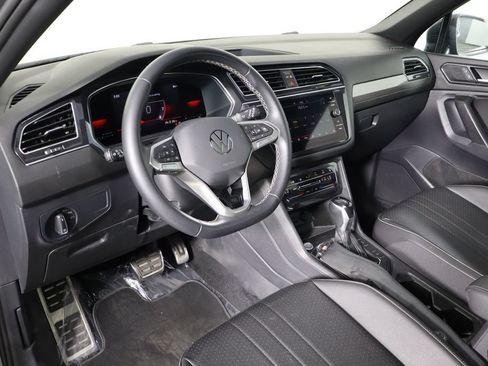 Used 2023 Volkswagen Tiguan SE R-Line FWD image 26