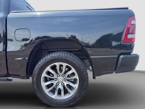 Used 2023 RAM 1500 Laramie AWD/4WD image 22