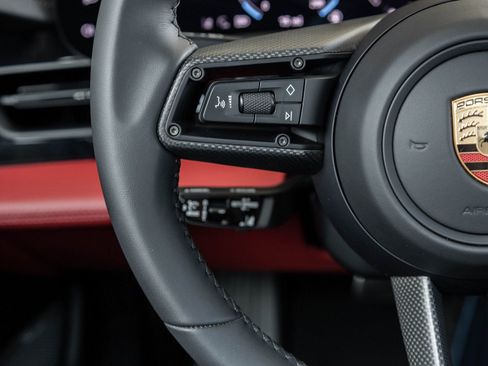 Used 2025 Porsche Taycan GTS image 13