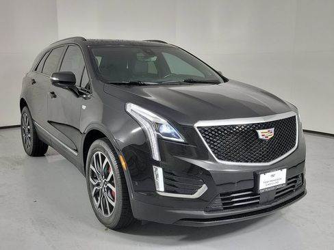 Certified 2023 Cadillac XT5 Sportv w/ Platinum Package AWD/4WD image 1