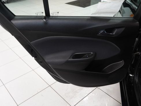 Used 2018 Chevrolet Cruze LT FWD image 20