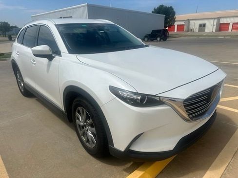 Used 2018 MAZDA CX-9 Touring FWD image 3