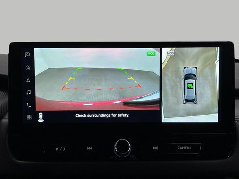 New 2025 Mitsubishi Outlander SE image 23