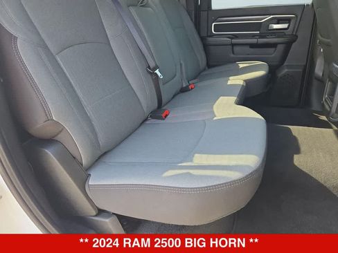 Used 2024 RAM 2500 Big Horn w/ Off Road Package AWD/4WD image 19