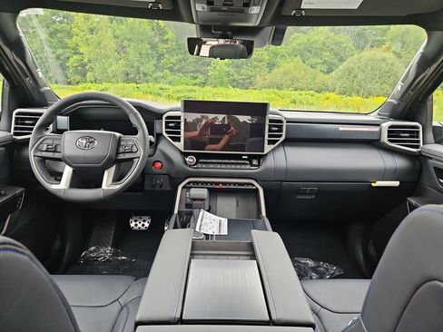 New 2026 Toyota Tundra Platinum w/ TRD Off-Road Package AWD/4WD image 8