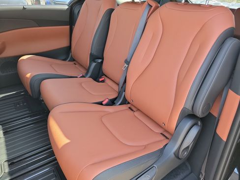 New 2026 Kia Carnival SX FWD image 7