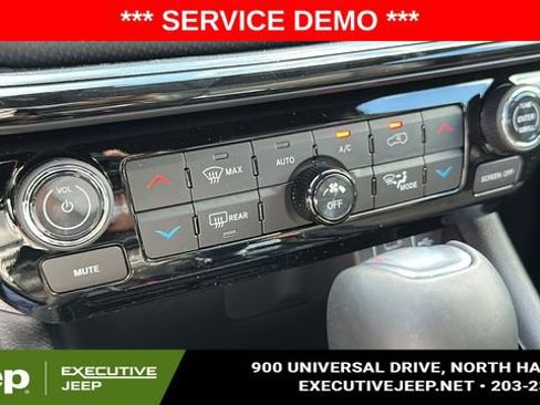 New 2025 Jeep Compass Limited w/ Sun & Sound Group image 17