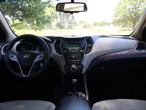 Used 2013 Hyundai Santa Fe Sport FWD image 16